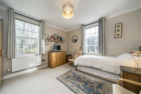 11 Point Close, Greenwich, London, SE10 8QS