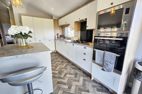 2 bedroom park home for sale, Heathergate Boutique Holiday Park, Lowgate, Hexham, Northumberland, NE46 2NN