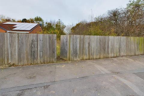 Land for sale, Airedale Drive, Bridlington