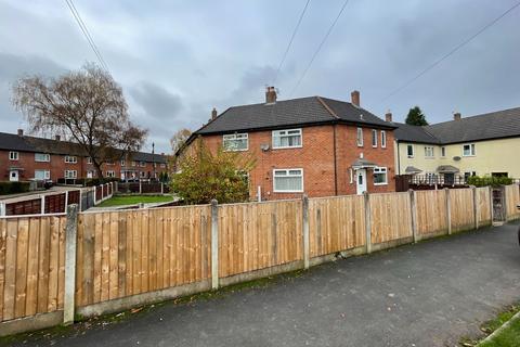 3 bedroom end of terrace house for sale, Manchester, Manchester M23