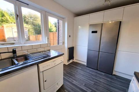 3 bedroom terraced house for sale, Yewtree Grove, Kesgrave, IP5