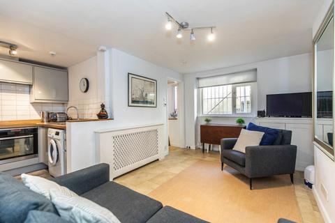 1 bedroom flat for sale, Lower Rock Gardens, Brighton