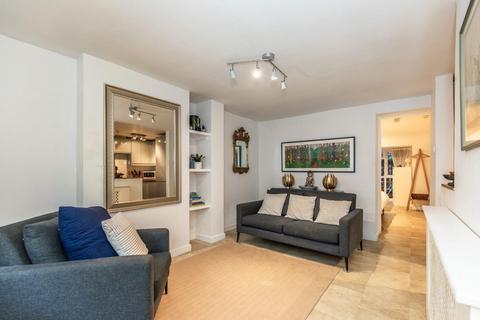 1 bedroom flat for sale, Lower Rock Gardens, Brighton