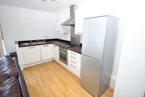 2 bedroom flat to rent, Dun Street, Sheffield, UK, S3