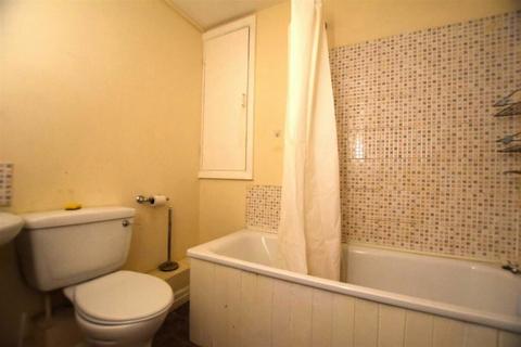 2 bedroom flat for sale, Deansgate, Bolton, Greater Manchester, BL1 1EX