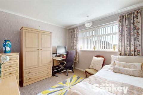 22 The Circle, Clipstone Village, Mansfield, NG21 9EF