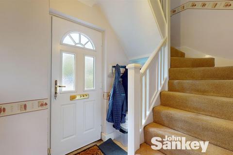 3 bedroom semi-detached house for sale, Windsor Road, Mansfield, NG18