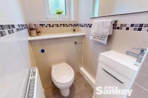 2 Eden Low, Mansfield Woodhouse, Mansfield, NG19 9RA