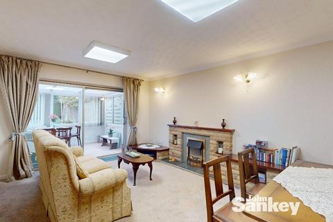 32 Curzon Close, Rainworth, Mansfield, NG21 0BQ