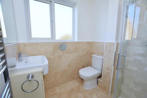 2 bedroom end of terrace house to rent, Brangwyn Crescent, Colliers Wood SW19