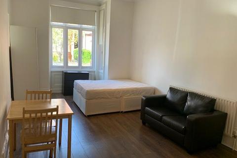 Studio to rent, Parsifal Road, West Hampstead NW6