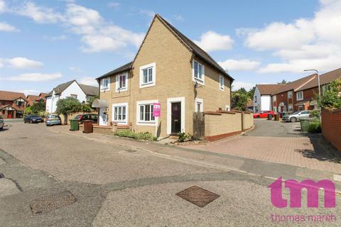 3 bedroom semi-detached house to rent, Devereux Road, Chafford Hundred