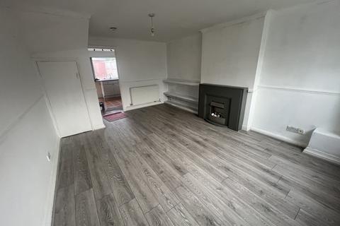 2 bedroom terraced house to rent, Telford Way, Leicester, LE5