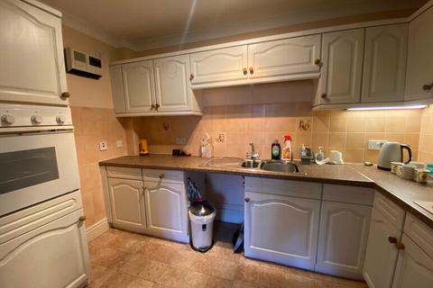 2 bedroom retirement property for sale, Middle Row, Faversham ME13