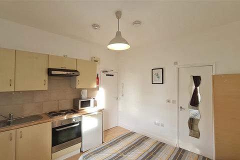 Studio to rent, 631 Green Lanes, Harringey Ladder, EreLondon, N8