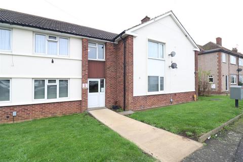 2 bedroom flat for sale, Rose Avenue, Rushden NN10