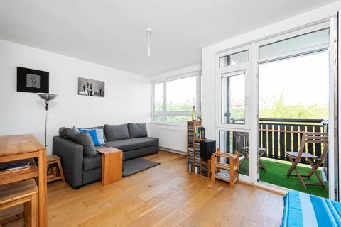 1 bedroom apartment for sale, Blackstock Road, London, N5