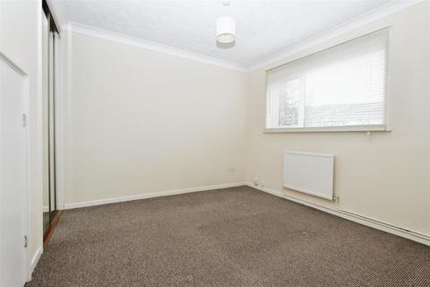 1 bedroom house to rent, Harrier Drive, Sittingbourne