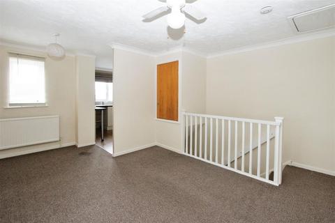 1 bedroom house to rent, Harrier Drive, Sittingbourne