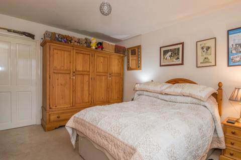 3 Brockhole View, Settle, BD24 9AQ