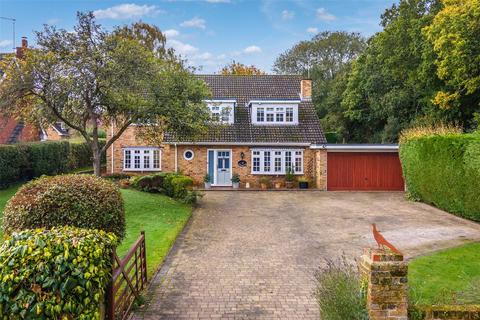 5 bedroom detached house for sale, Seymour Plain, Buckinghamshire SL7