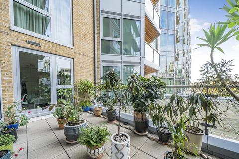 2 bedroom flat for sale, Juniper Drive, Battersea