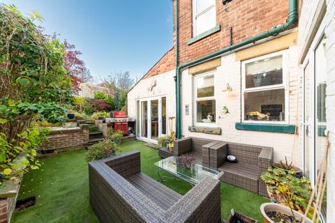 4 bedroom end of terrace house for sale, Overton House, Overton Road, Hillsborough, S6