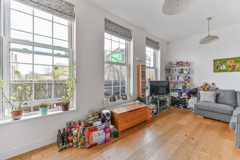 1 bedroom flat for sale, London Road, Norbury, London, SW16