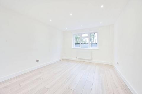 2 bedroom flat for sale, Lynton Road, Acton, London, W3