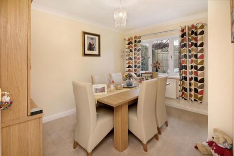 4 bedroom house for sale, Kittersley Drive, Liverton, TQ12