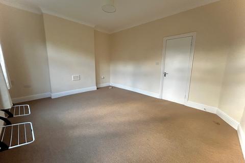 1 bedroom flat to rent, 112 Mulgrave Road, Sutton