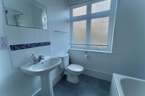 1 bedroom flat to rent, 112 Mulgrave Road, Sutton