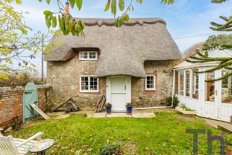 2 bedroom cottage for sale, Chale Street, Ventnor PO38