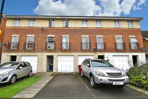 3 bedroom terraced house for sale, Scholars Walk, Langley, Berkshire, SL3