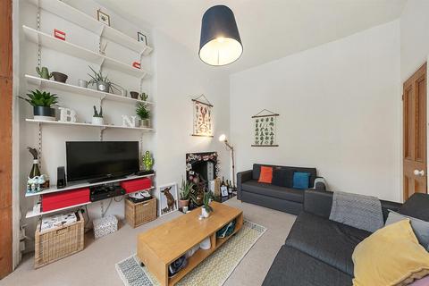 1 bedroom flat for sale, Victoria Rise, London SW4