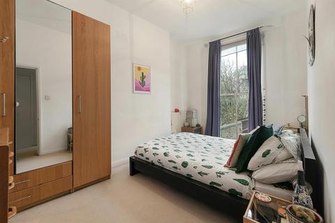 1 bedroom flat for sale, Victoria Rise, London SW4