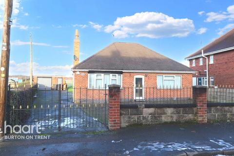 2 bedroom detached bungalow for sale, Tower Road, Swadlincote