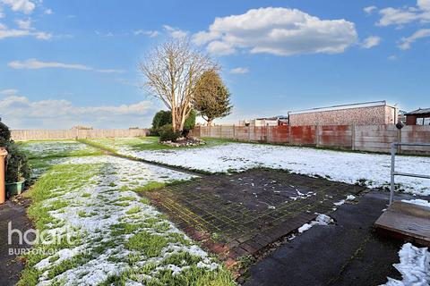 2 bedroom detached bungalow for sale, Tower Road, Swadlincote