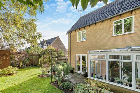 3 bedroom link detached house for sale, Roberts Close, Cirencester