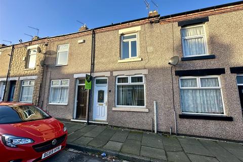 2 bedroom terraced house to rent, Kitchener Street, Darlington