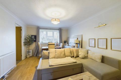 2 bedroom apartment for sale, Elderberry Gardens, Witham, Essex, CM8