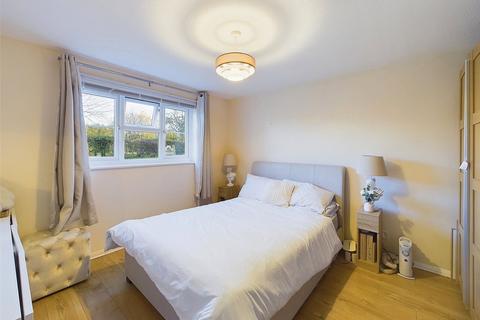 2 bedroom apartment for sale, Elderberry Gardens, Witham, Essex, CM8