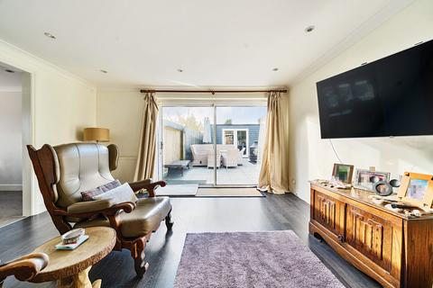 Wychwood Chapel Lane, Binfield, Bracknell, RG42 4AR