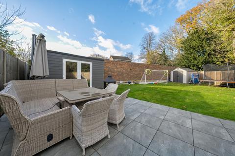 Wychwood Chapel Lane, Binfield, Bracknell, RG42 4AR