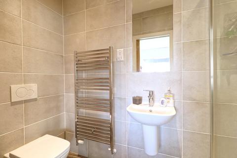 24 Surridge Close, Rainham, RM13 9LL