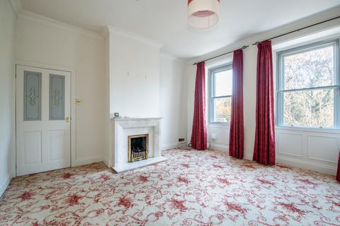 3 bedroom apartment for sale, Old Main Street, Bingley, West Yorkshire, BD16