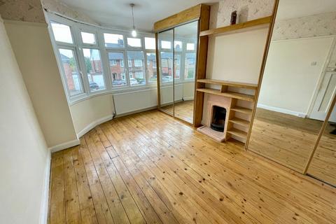 52 Austin Road, Luton, LU3 1UA