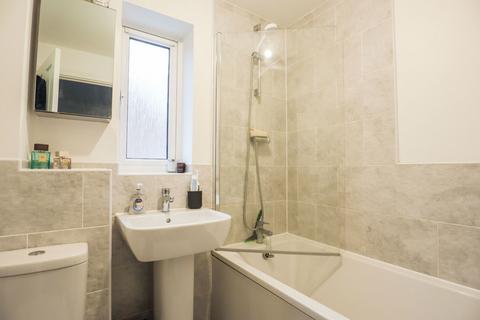 6 Cavendish Close, Calne, SN11 8GX