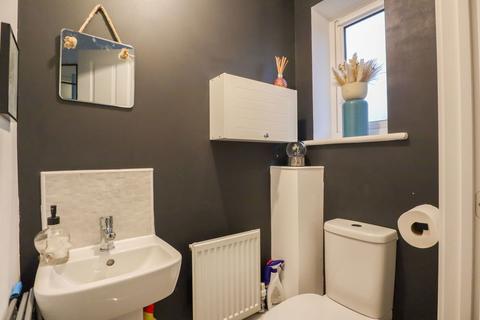 6 Cavendish Close, Calne, SN11 8GX
