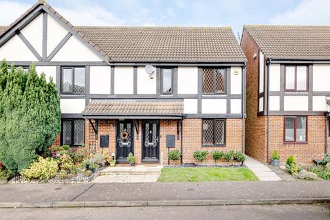 3 bedroom semi-detached house for sale, Crozier Avenue, Bishop's Stortford, Hertfordshire, CM23